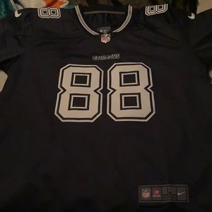 💥Beautiful Cowboys jersey made by NIKE size Large